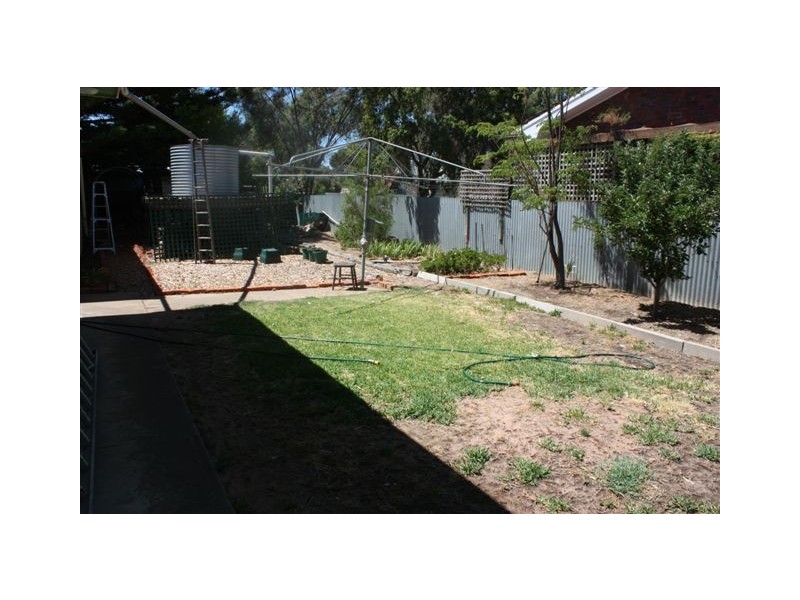 1 Woolcock Street, Warracknabeal VIC 3393