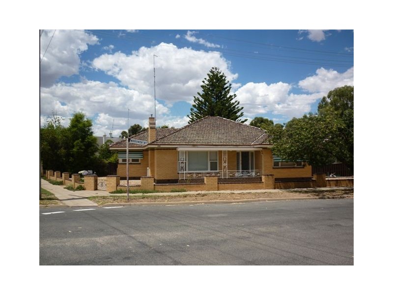 1 Woolcock Street, Warracknabeal VIC 3393