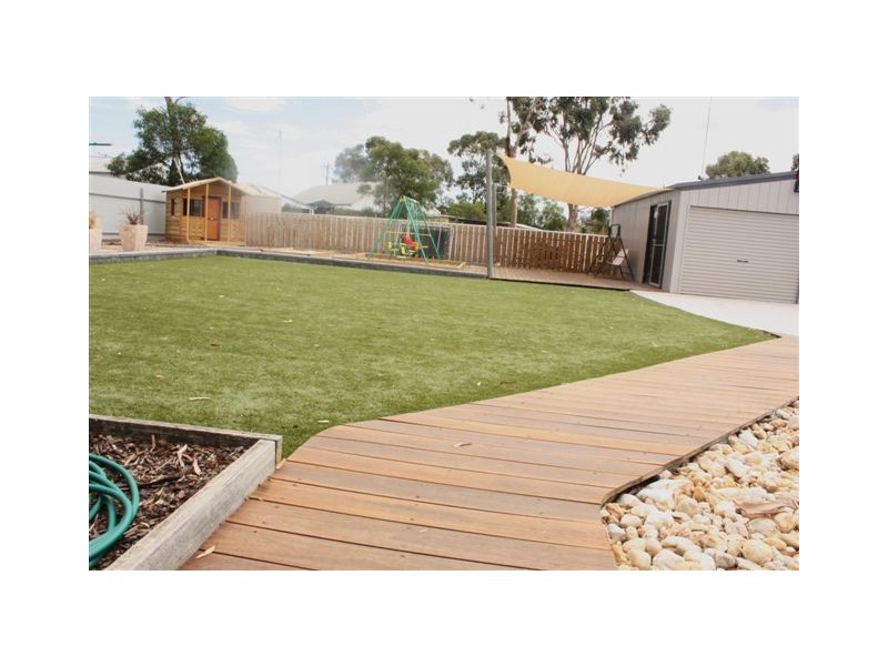 274 Scott Street, Warracknabeal VIC 3393