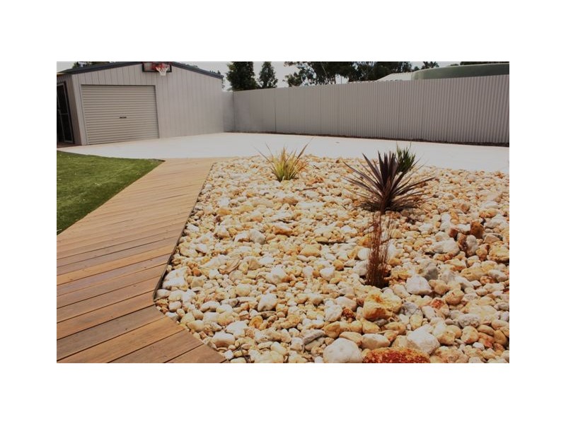 274 Scott Street, Warracknabeal VIC 3393