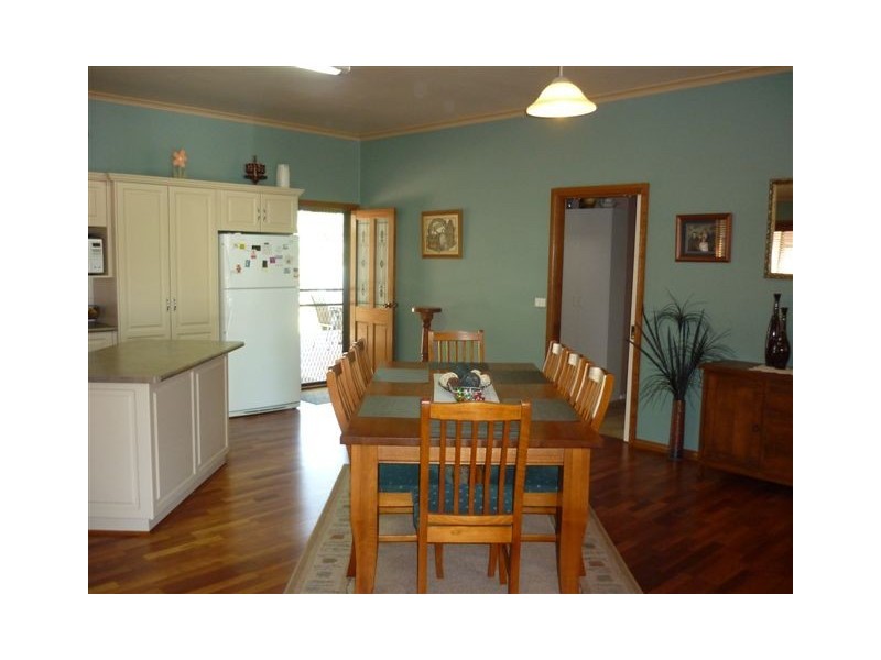 4 Johnson Street South, Birchip VIC 3483