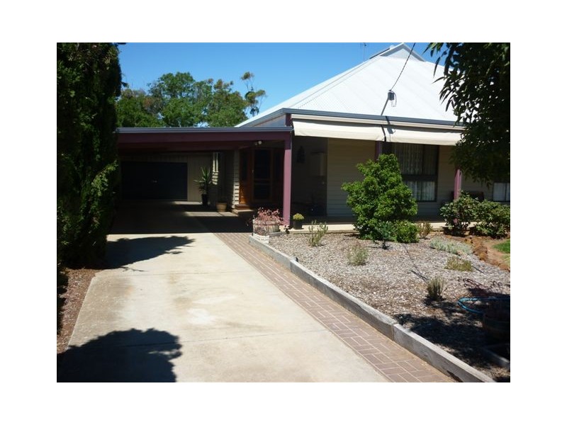 4 Johnson Street South, Birchip VIC 3483