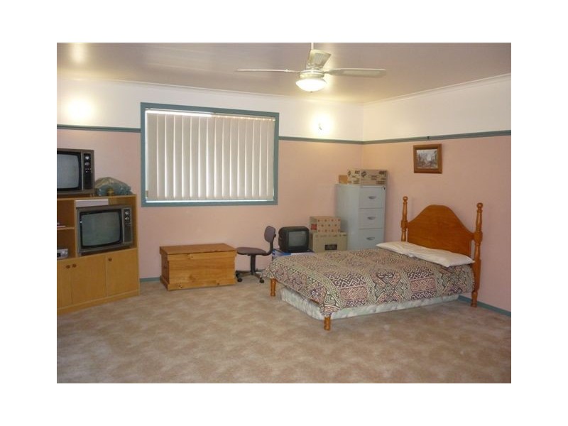 4 Johnson Street South, Birchip VIC 3483