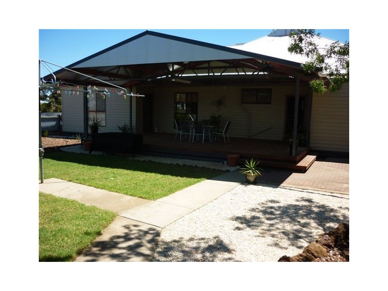 4 Johnson Street South, Birchip VIC 3483