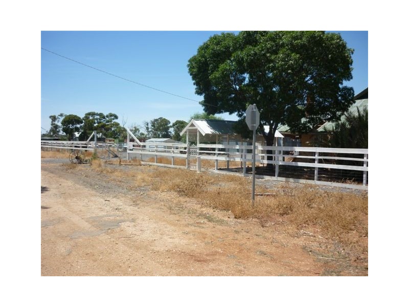 4 Memorial Lane (Main Rd), Cope Cope VIC 3480