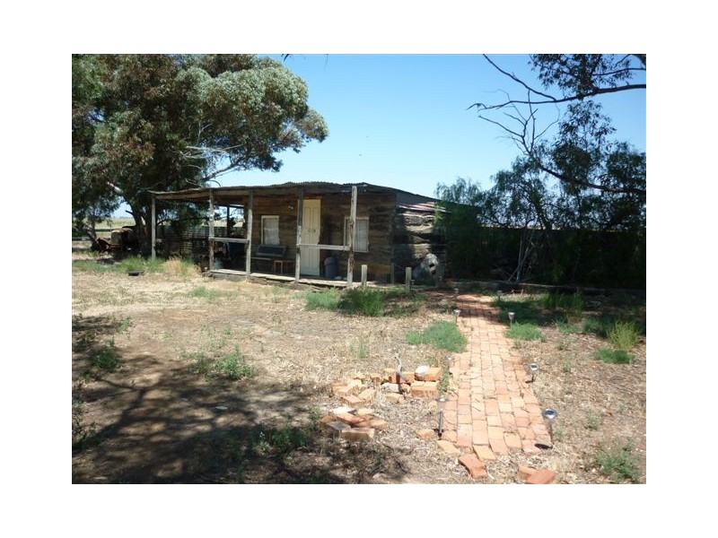 4 Memorial Lane (Main Rd), Cope Cope VIC 3480