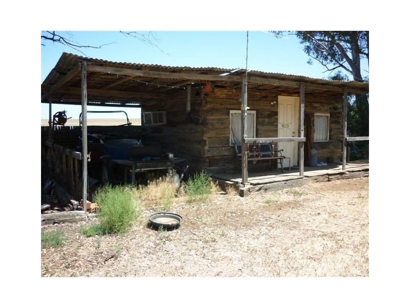 4 Memorial Lane (Main Rd), Cope Cope VIC 3480
