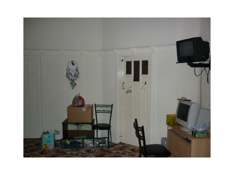 8 Molyneaux street, Warracknabeal VIC 3393