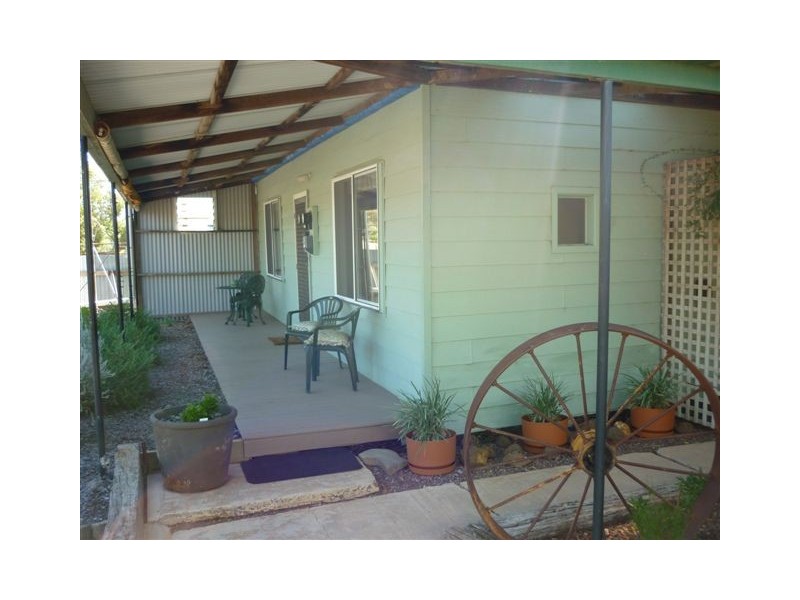6 Sherwood Street, Birchip VIC 3483