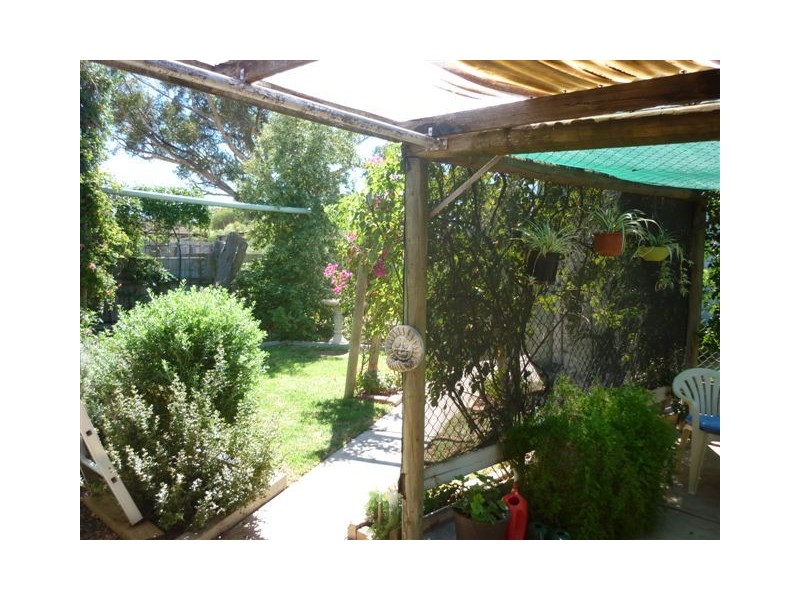 6 Sherwood Street, Birchip VIC 3483