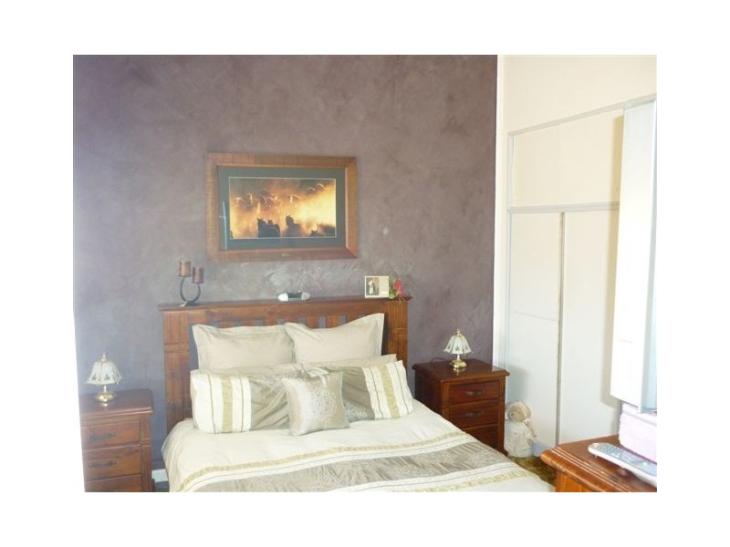 20 Gray Street, Donald VIC 3480