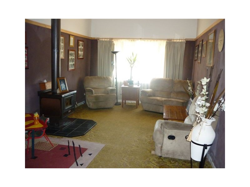 20 Gray Street, Donald VIC 3480