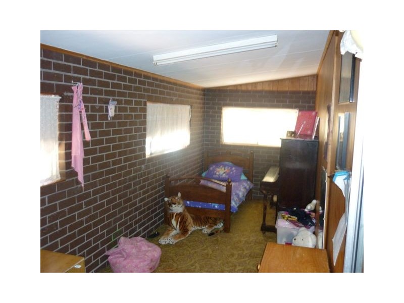 20 Gray Street, Donald VIC 3480