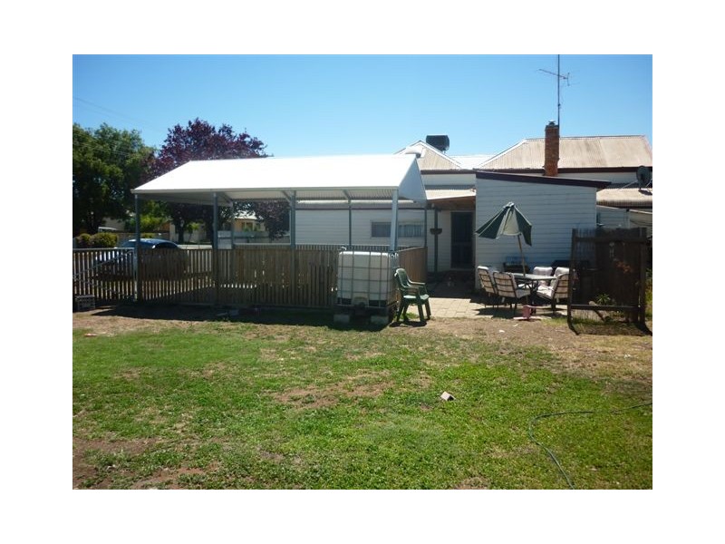 20 Gray Street, Donald VIC 3480