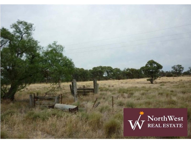 1 Elizabeth street, Donald VIC 3480