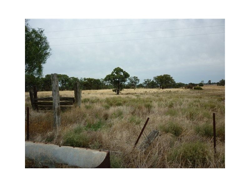 1 Elizabeth street, Donald VIC 3480