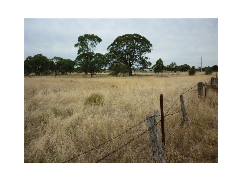 1 Elizabeth street, Donald VIC 3480