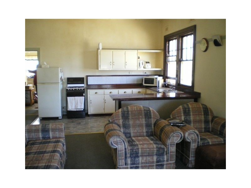 6 Mahrong Street, Lascelles VIC 3487