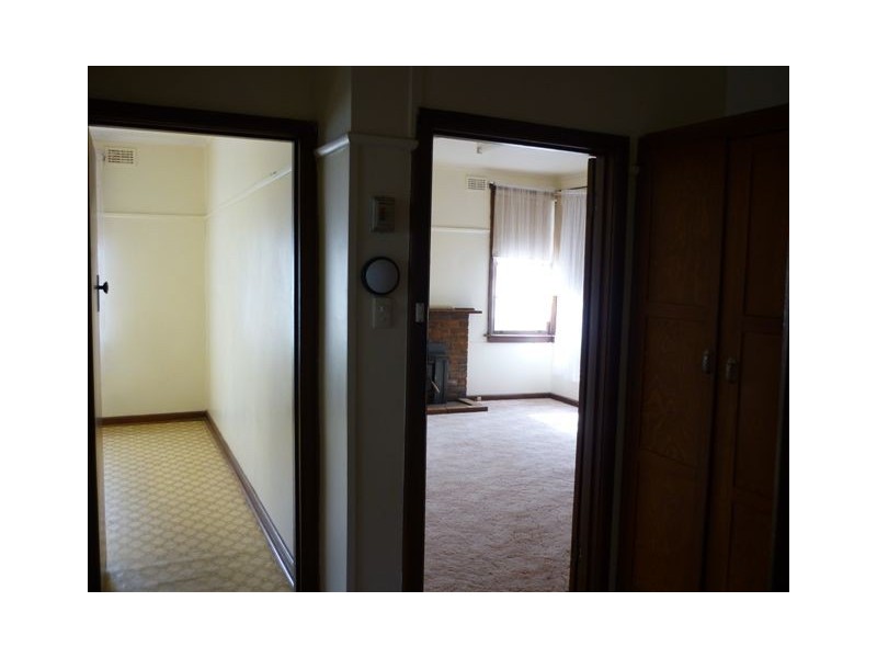 210 Woods Street, Donald VIC 3480