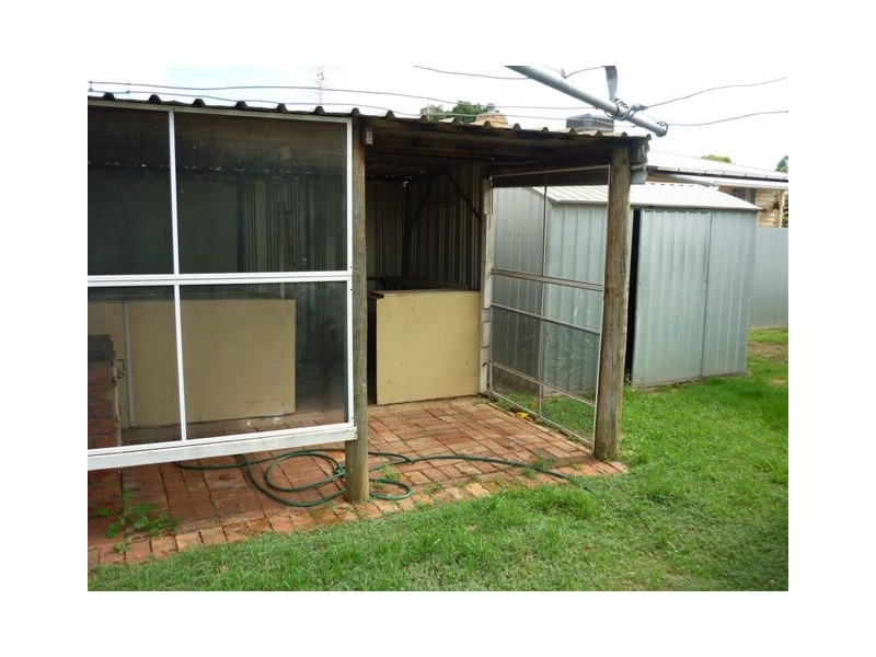 210 Woods Street, Donald VIC 3480