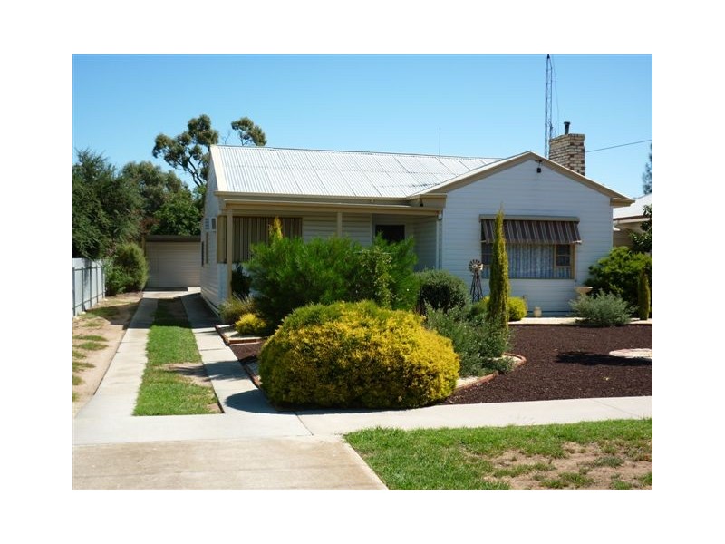 38 Campbell street, Warracknabeal VIC 3393