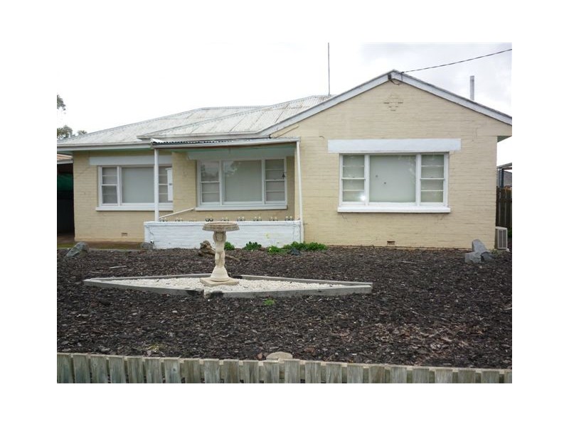 30A Gardiner Street, Warracknabeal VIC 3393