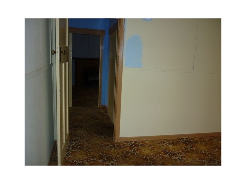 34 Cave Street, Donald VIC 3480