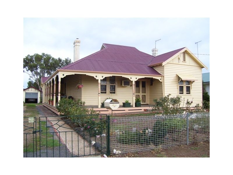 128 Main Street, Minyip VIC 3392