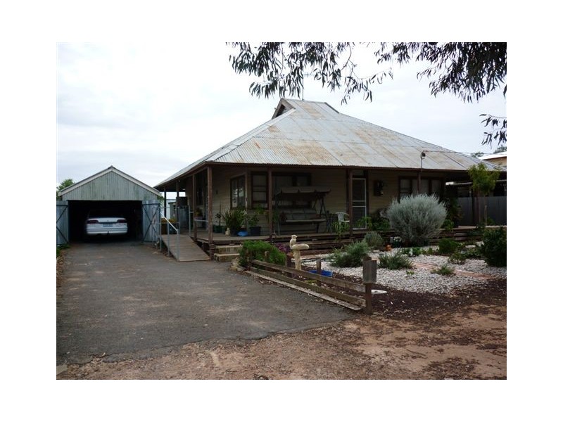 21 Ford Street, Hopetoun VIC 3396