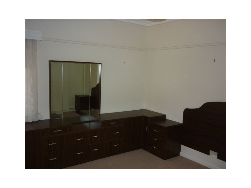 27 Hewitt Street, Warracknabeal VIC 3393