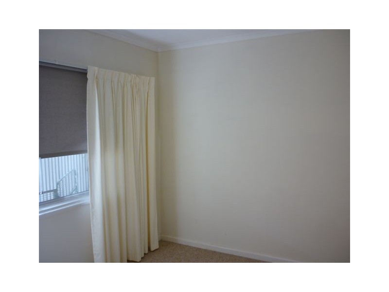 27 Hewitt Street, Warracknabeal VIC 3393