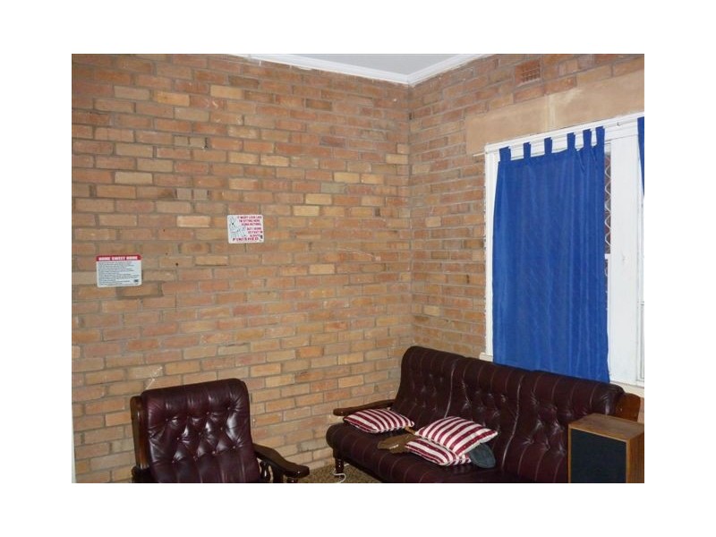 79 Main Street, Minyip VIC 3392