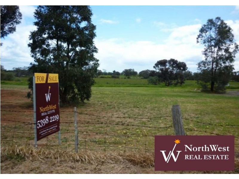 27 Elizabeth Street, Donald VIC 3480