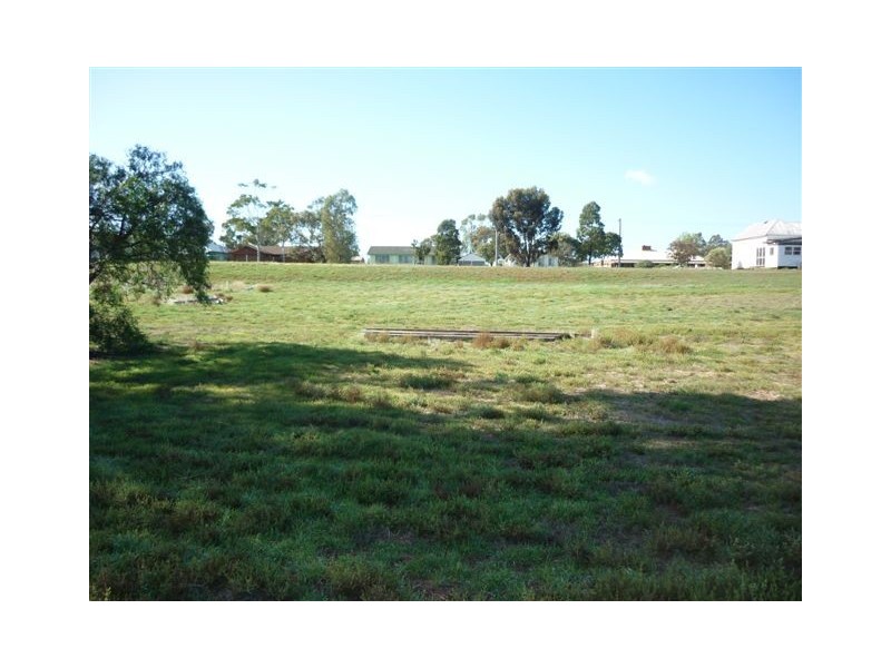 27 Elizabeth Street, Donald VIC 3480