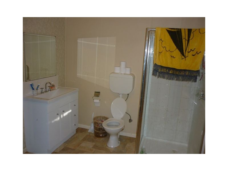 23 Napier Street, Donald VIC 3480