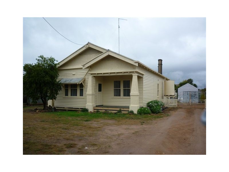 113 Anderson Street, Warracknabeal VIC 3393
