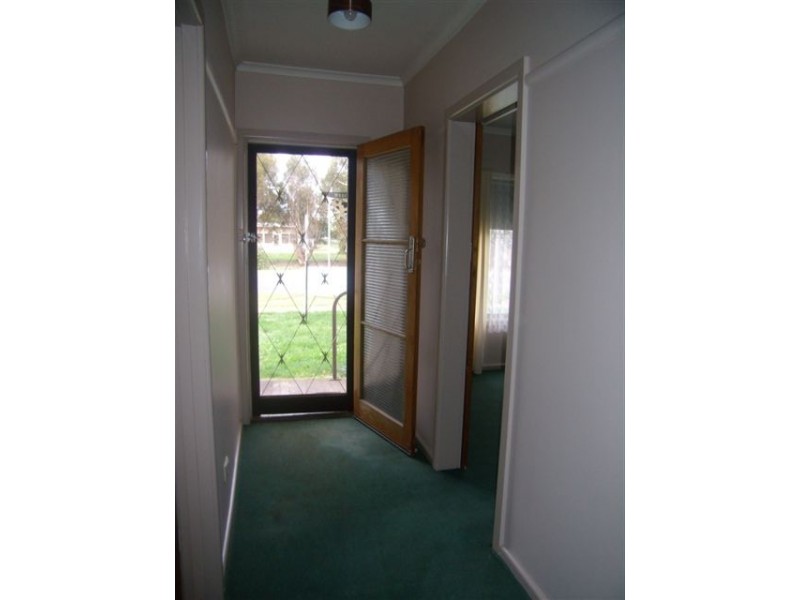 11 Hoban Street, Watchem VIC 3482