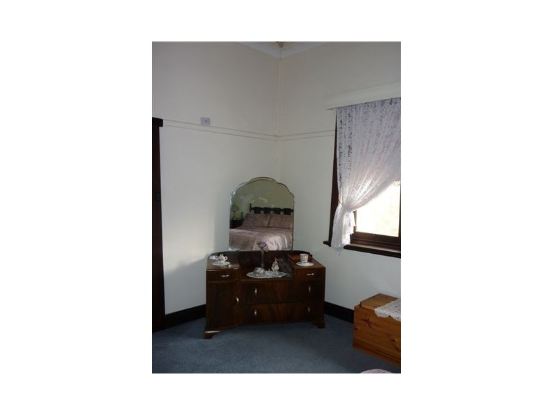 65 Jamouneau Street, Warracknabeal VIC 3393