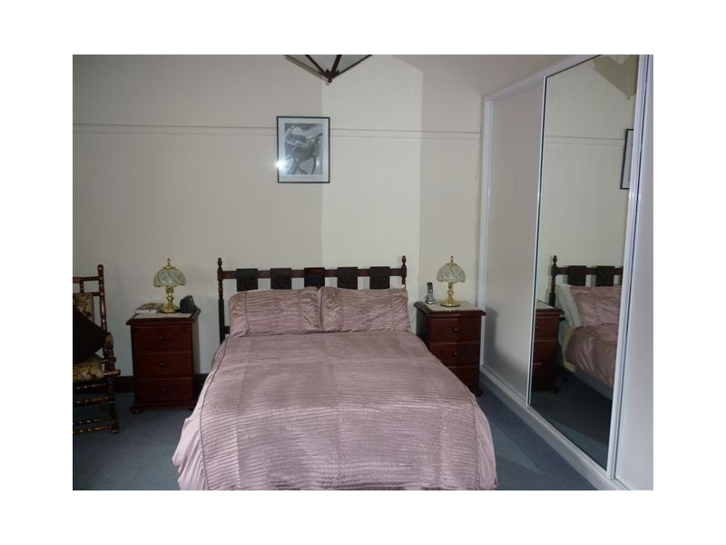 65 Jamouneau Street, Warracknabeal VIC 3393