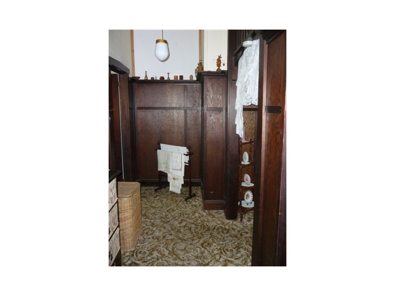 65 Jamouneau Street, Warracknabeal VIC 3393