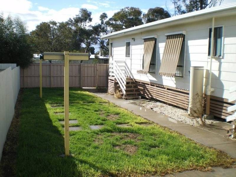 18 Albert Street, Rainbow VIC 3424