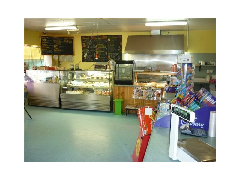 29 Woods Street, Donald VIC 3480