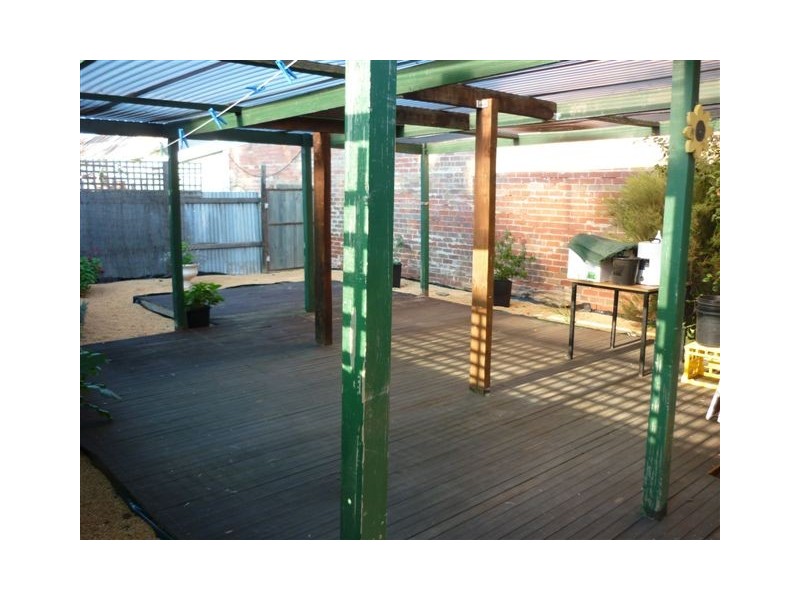 29 Woods Street, Donald VIC 3480