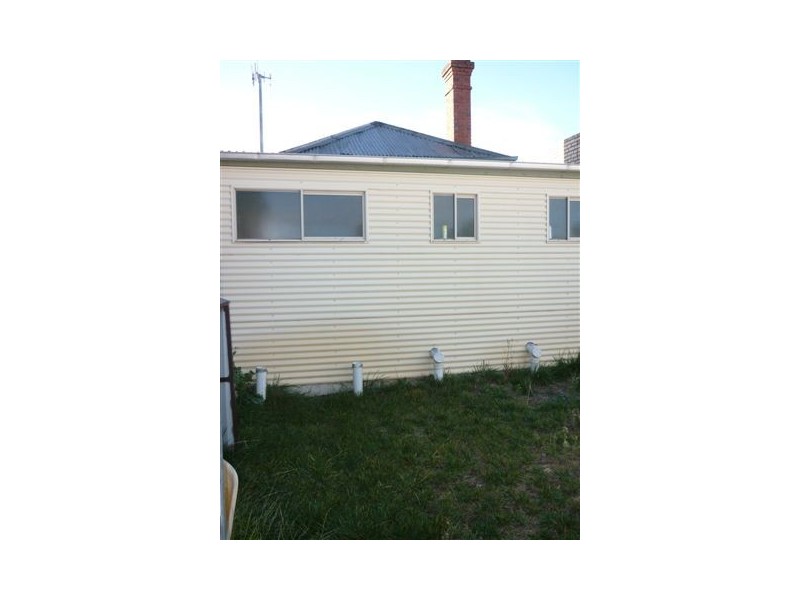 134-136 Scott Street, Warracknabeal VIC 3393