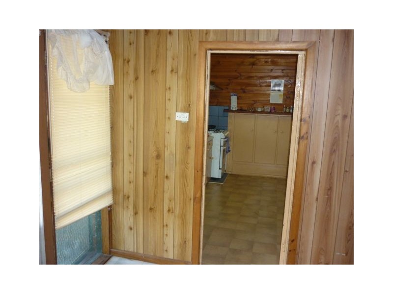 6 Gray Street, Donald VIC 3480