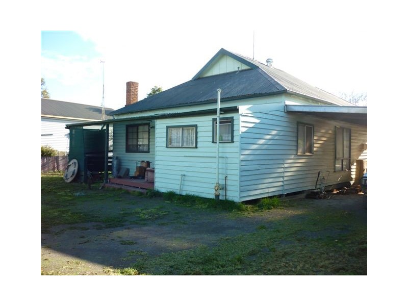 6 Gray Street, Donald VIC 3480