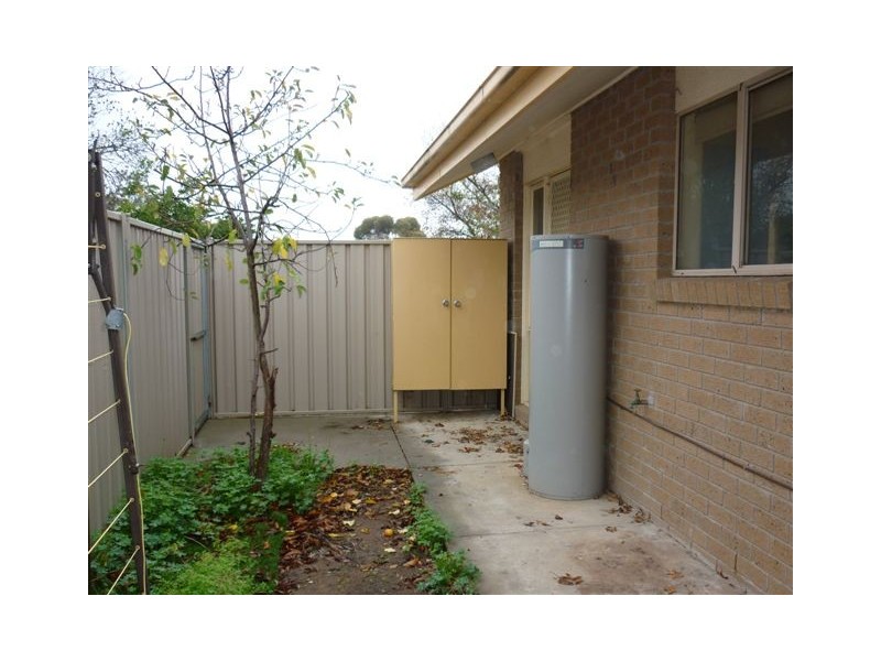 1-3/85 Anderson Street, Warracknabeal VIC 3393