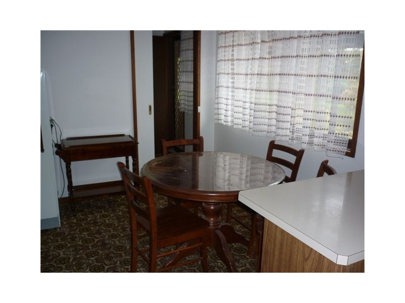 11 Hewitt St, Warracknabeal VIC 3393