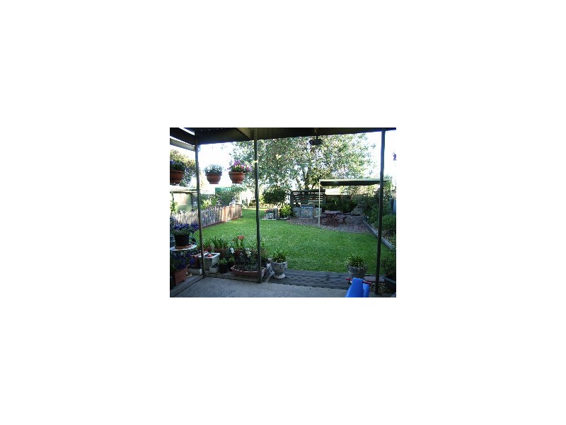 28 McLean St, Warracknabeal VIC 3393