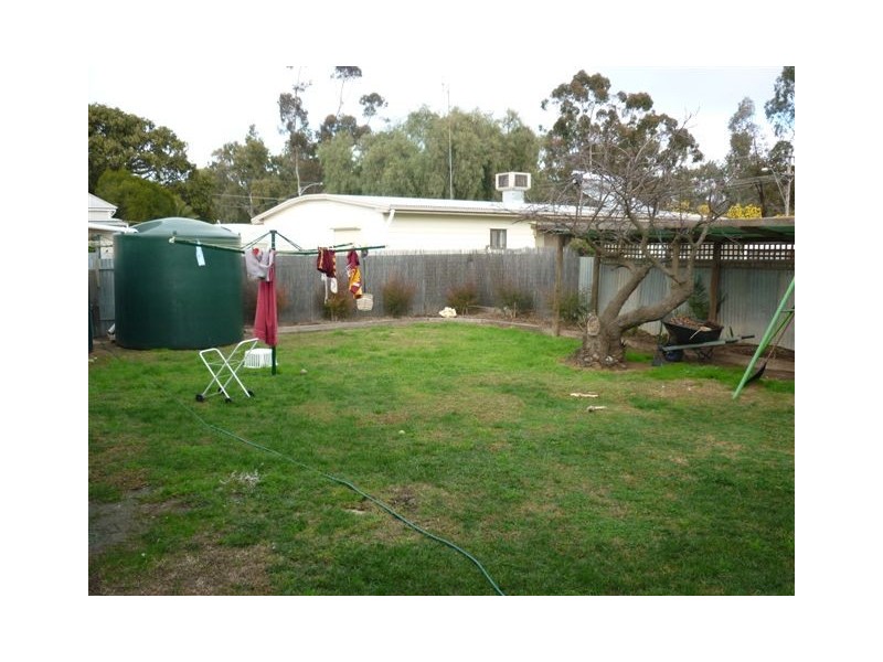 3 Bowman Street, Warracknabeal VIC 3393
